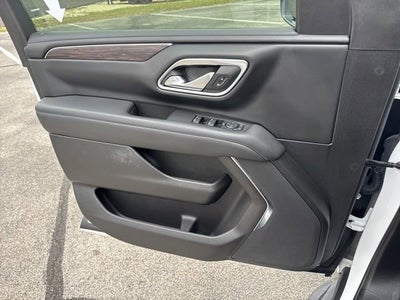 2023 Chevrolet Suburban LS