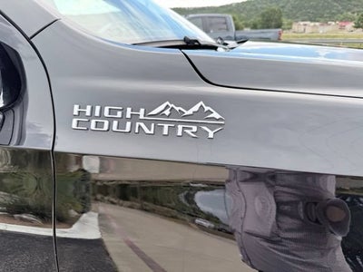 2024 Chevrolet Suburban High Country