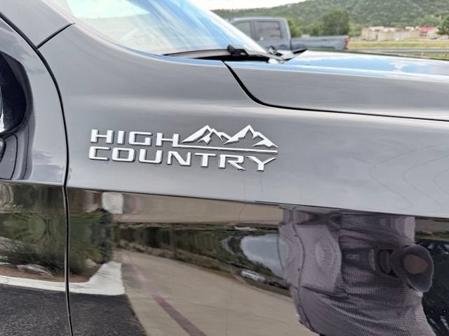 2024 Chevrolet Suburban High Country