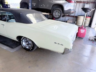 1966 Pontiac GTO Base