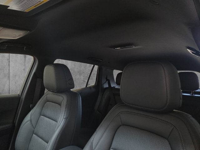 2027 Chevrolet Equinox LT - Photo 12
