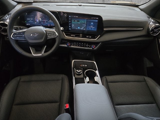 2027 Chevrolet Equinox LT - Photo 21
