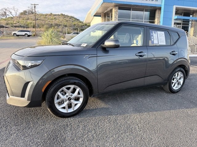 2025 Kia Soul LX