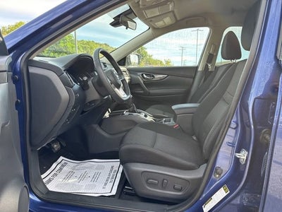2020 Nissan Rogue SV FWD