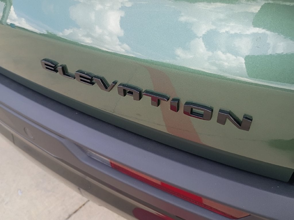 2027 GMC Acadia Elevation