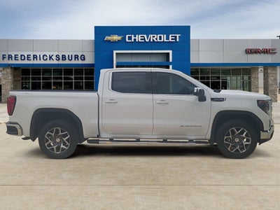 2026 GMC Sierra 1500 SLE