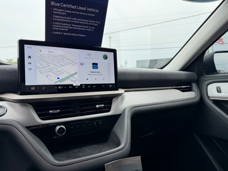 2026 Ford Explorer Active w/100A Pkg