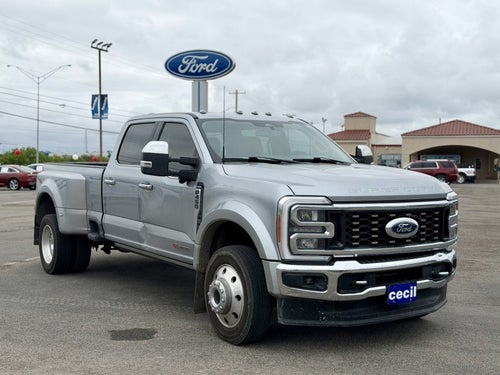2023 Ford Super Duty F-450 DRW LARIAT