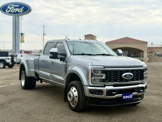 2023 Ford Super Duty F-450 DRW LARIAT