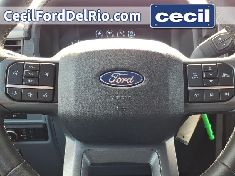 2025 Ford F-150 XLT V8