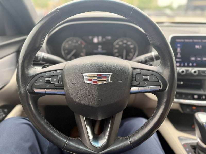 2023 Cadillac CT4 Luxury