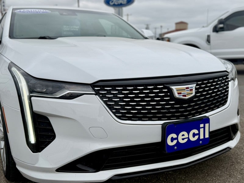 2023 Cadillac CT4 Luxury