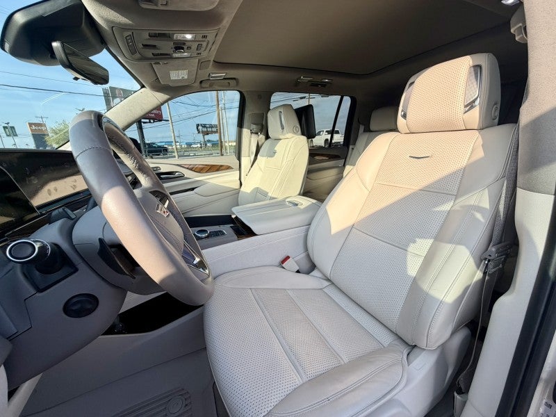 2024 Cadillac Escalade ESV 4WD Sport Platinum