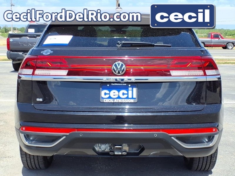 2024 Volkswagen Atlas Cross Sport 2.0T SE w/Technology