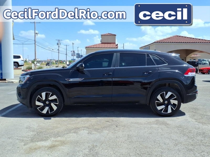2024 Volkswagen Atlas Cross Sport 2.0T SE w/Technology