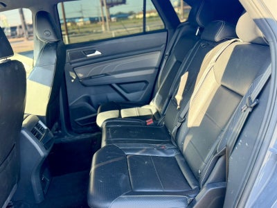 2022 Volkswagen Atlas Cross Sport 2.0T SE w/Technology