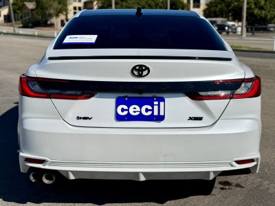 2025 Toyota Camry SE