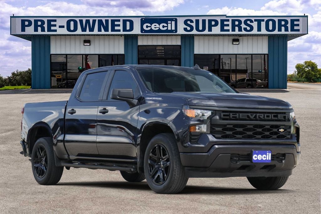 2022 Chevrolet Silverado 1500 Custom