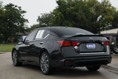 2023 Nissan Altima 2.5 SL