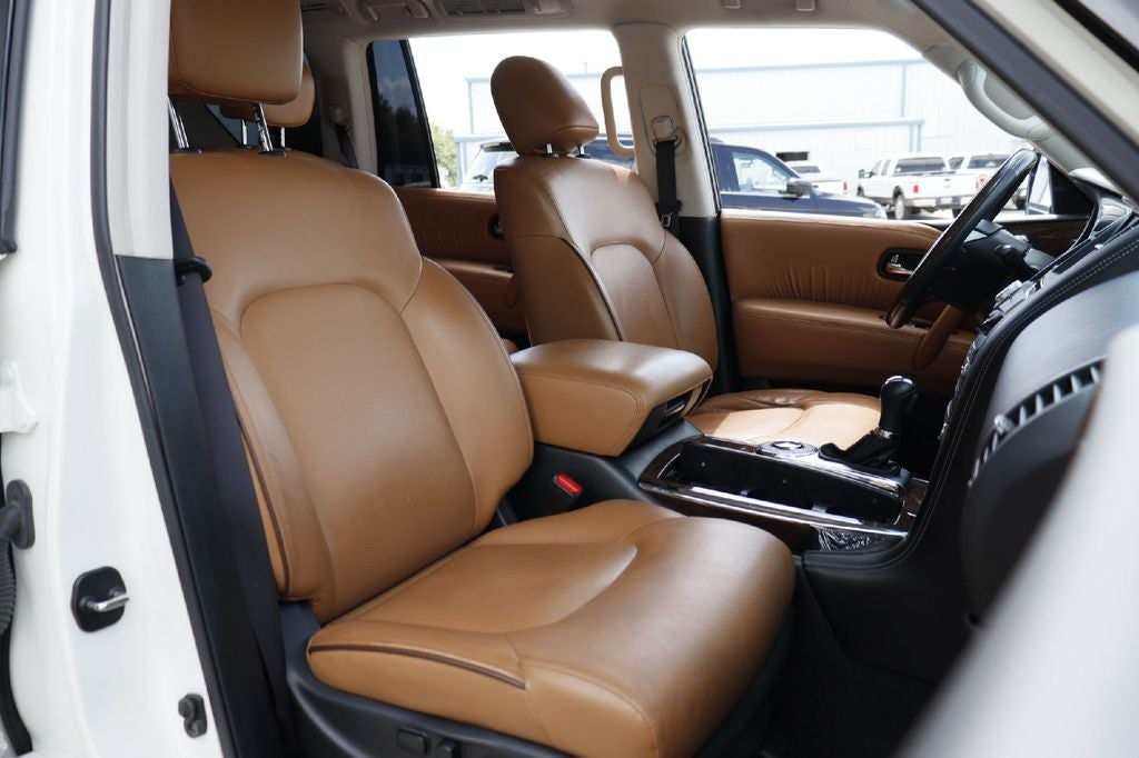 2017 INFINITI QX80 Signature Edition