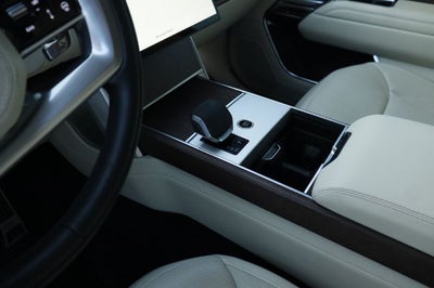 2024 Land Rover Range Rover SE